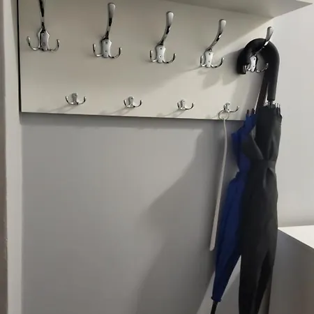 Apartament Ares Mieroszow Eksteriør bilde