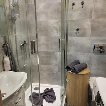 Apartament Ares Mieroszow Eksteriør bilde